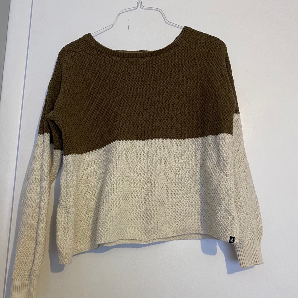 Volcom green and white color block sweater